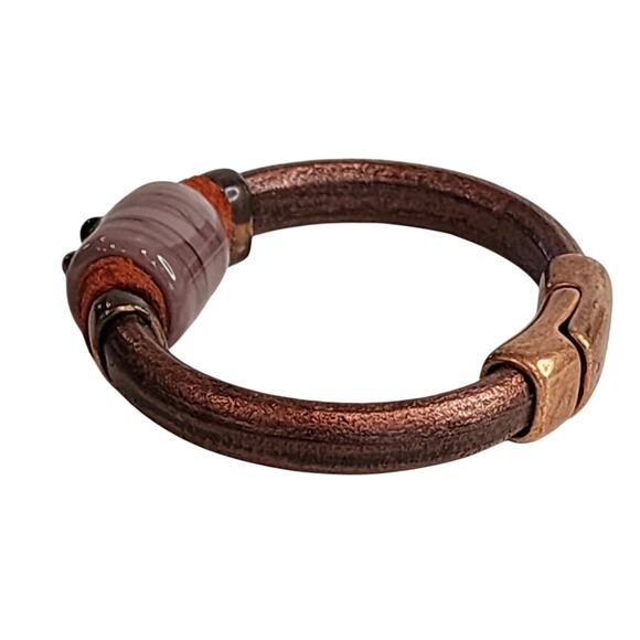 NEW Artisan Rose Gold Distressed Leather & Ceramic Dragonfly Bead Bangle - Picture 6 of 7